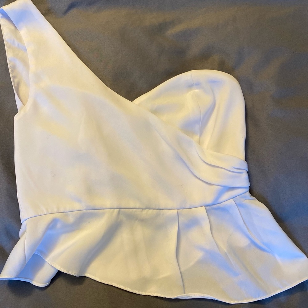 One Shoulder Top Revolve - Picture 3 of 5